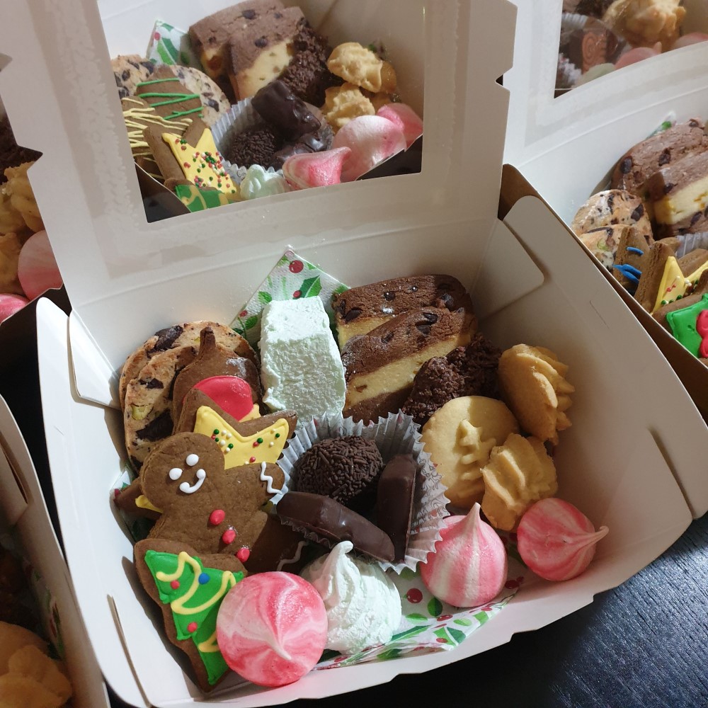 Open Christmas Cookie Box
